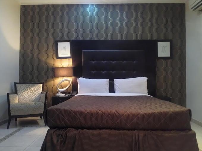 Villa Angelia Boutique Hotel Ikoyi Екстериор снимка